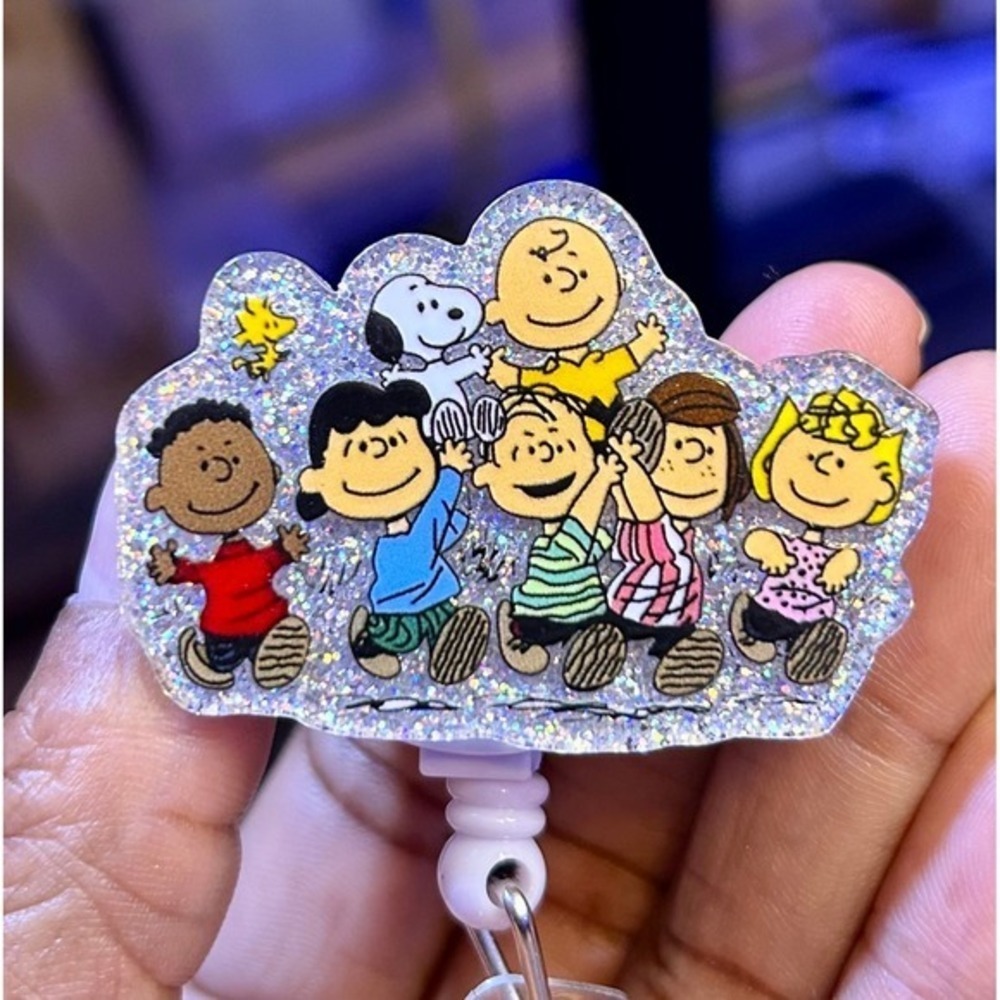 Peanuts Snoopy Charlie Brown Gang Retractable Badge Reel ID Holder Glitter Clip